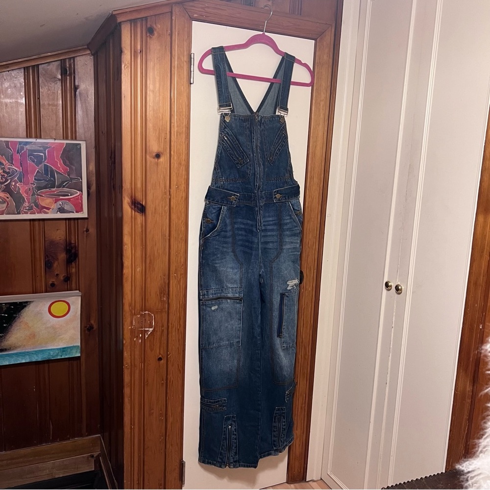 Urban Outfitters BDG Overalls M
